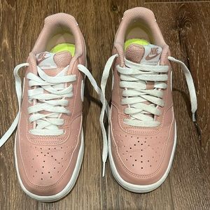 Nike Court Vision mauve pink size 7
